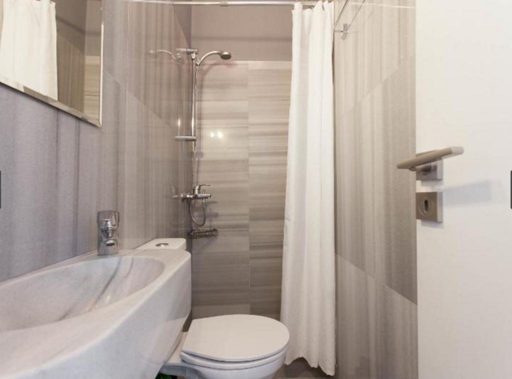 Acropolis Charming Apartment With Large Balcony - Dm17 Atene Esterno foto
